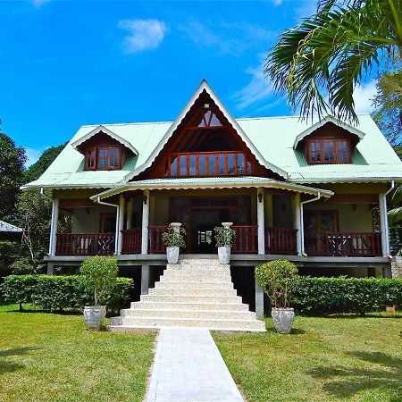 Villa Pasyon ラ・ディーグ島 エクステリア 写真