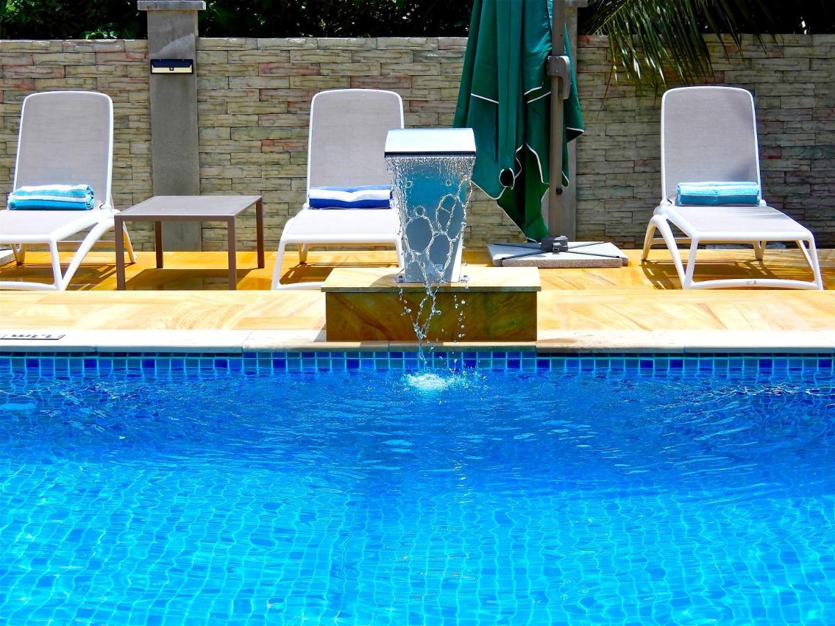 Villa Pasyon ラ・ディーグ島 エクステリア 写真